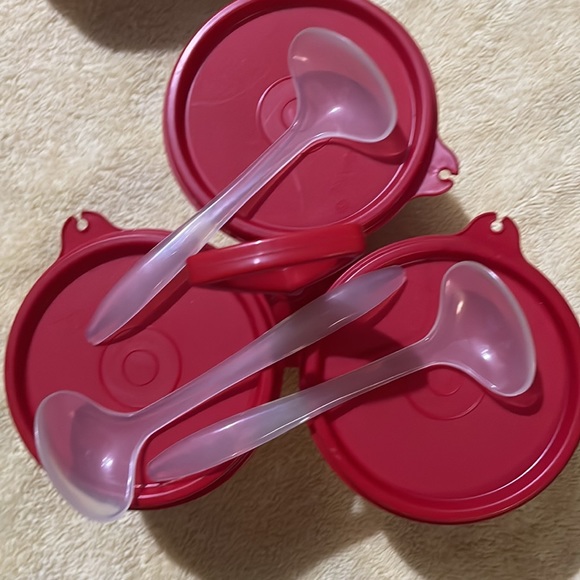 Tupperware - Picture 2 of 13